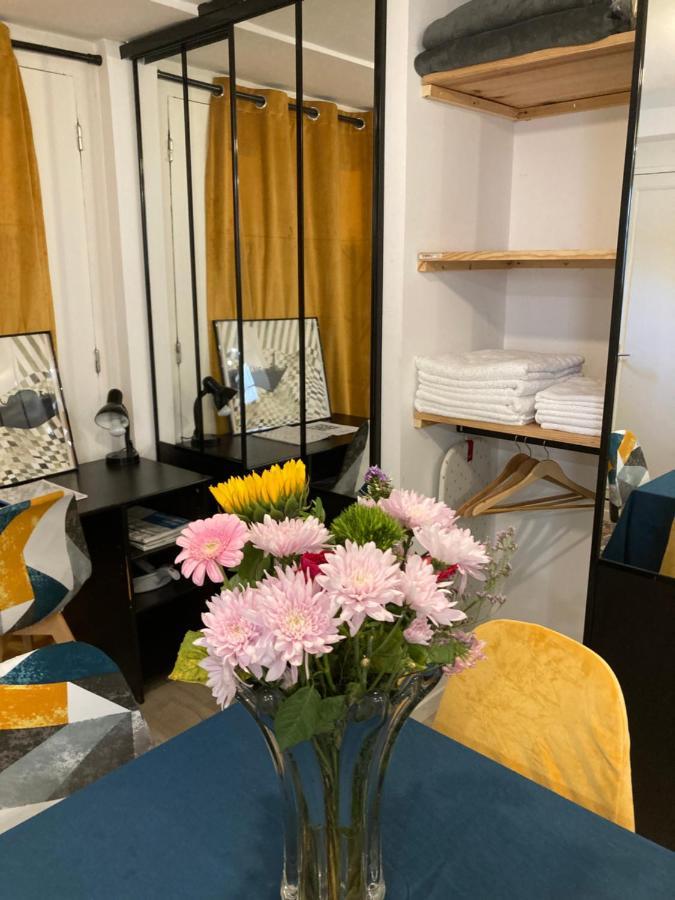 Une Chambre Chez Nous, A 12 Minutes De Paris Malakoff Buitenkant foto